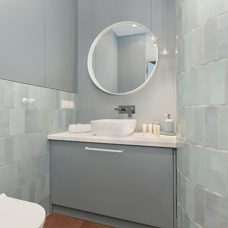 Apartamento Popieluszki Modern With Parking By Renters