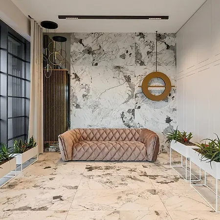 Popieluszki Modern With Parking By Renters *