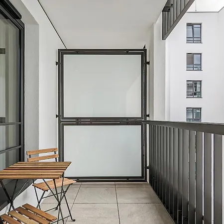 Popieluszki Modern With Parking By Renters * Gdansk