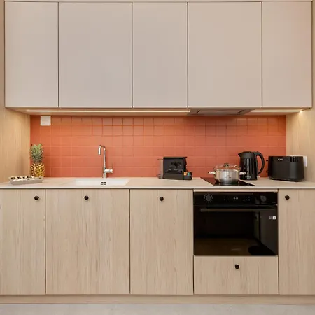 Popieluszki Modern With Parking By Renters * Gdańsk