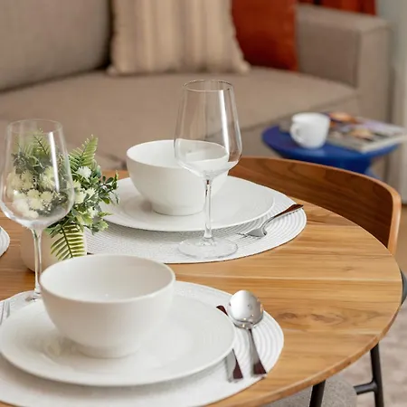 Apartamento Stylowe Apartmenty Z Parkingiem Popieluszki W Gdansku By Renters