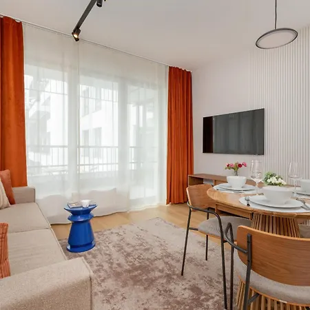Stylowe Apartmenty Z Parkingiem Popieluszki W Gdansku By Renters Apartamento Gdańsk