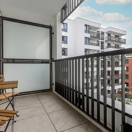Lejlighed Popieluszki Modern With Parking By Renters Gdańsk