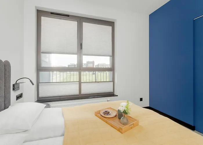 Popiełuszki Modern With Parking By Renters Apartament *