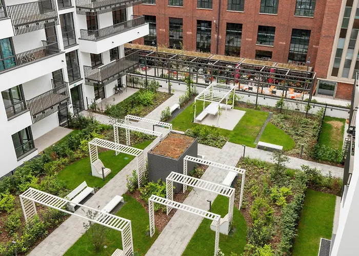 Popiełuszki Modern With Parking By Renters Apartament Gdańsk